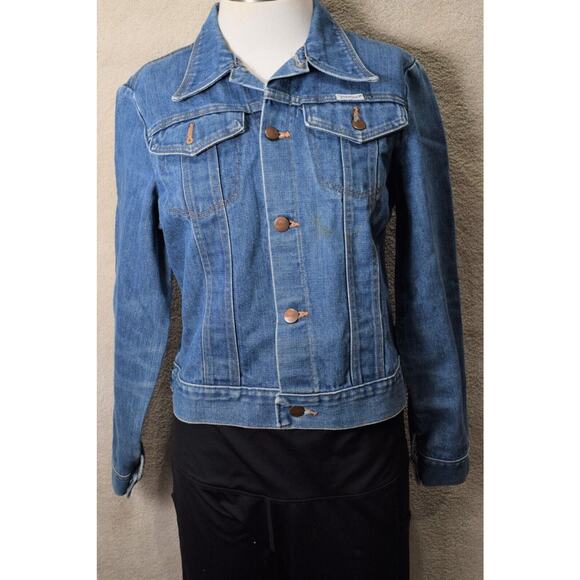 VTG WRANGLER DENIM TRUCKER JACKET SLIZE M SIDE POCKETS BUTTON FRONT BLUE WOMENS - Picture 1 of 11